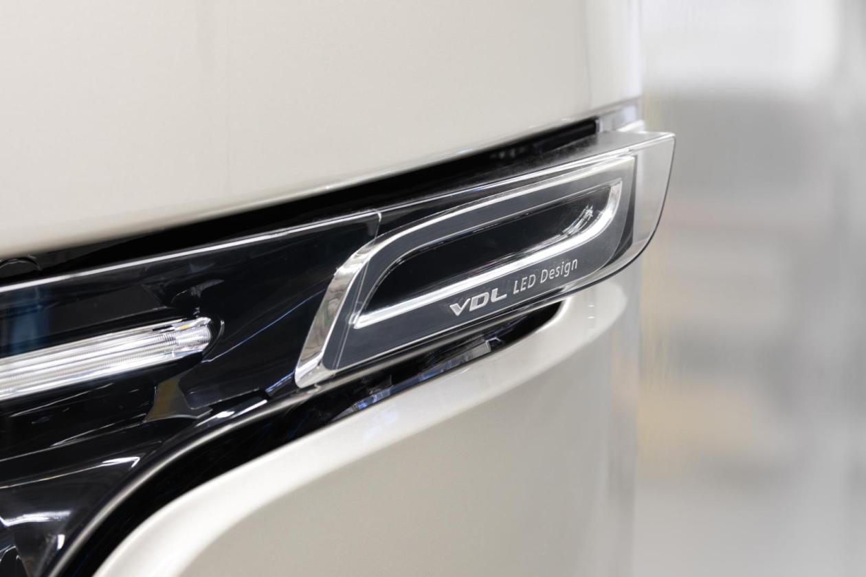 Die neue VDL Bus Group lanciert den VDL Futura 3 auf Busworld